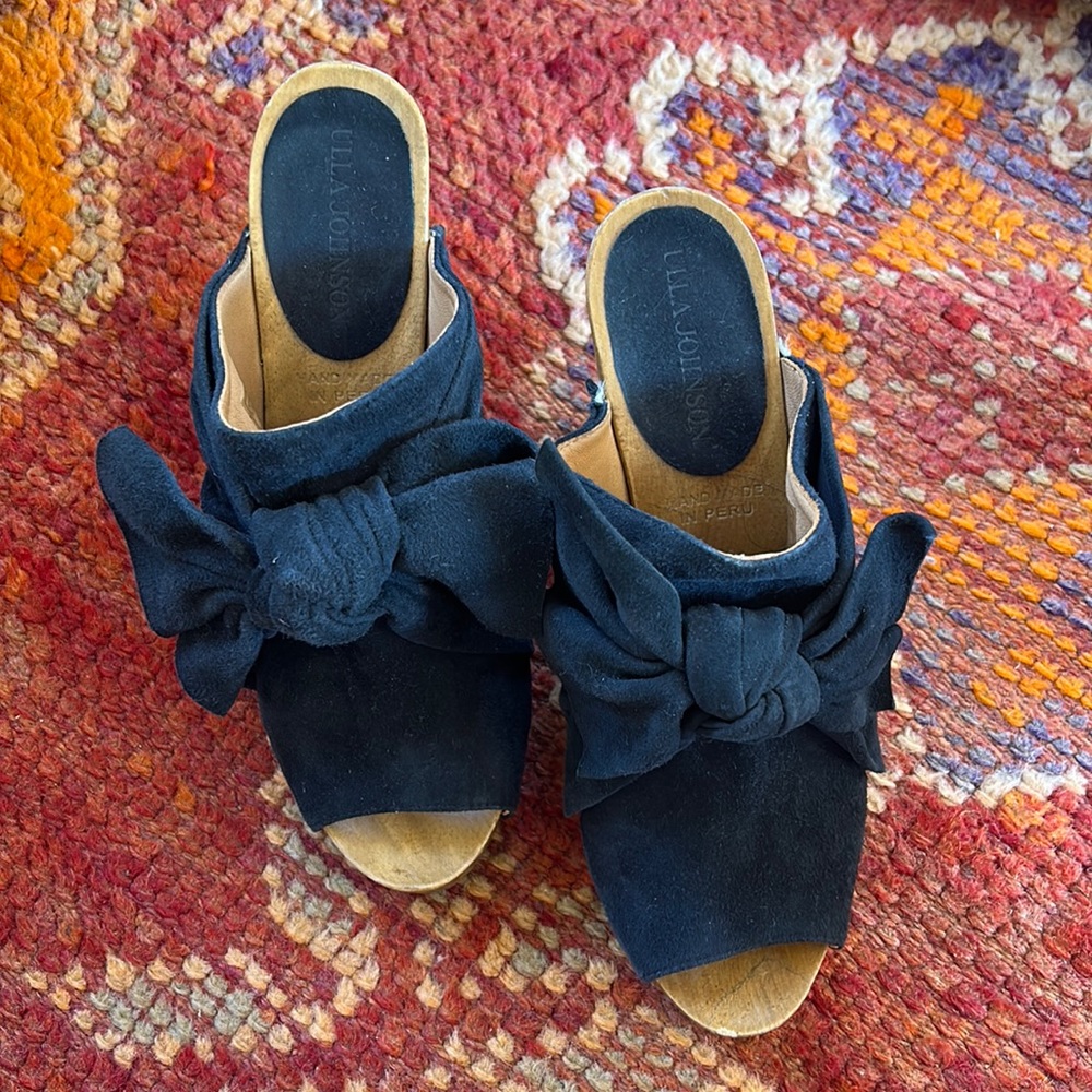 Ulla Johnson Suede Bow Clogs